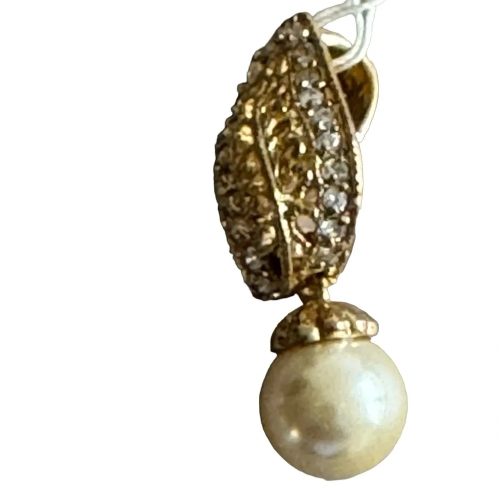 Gold Crystal Pearl Pendant